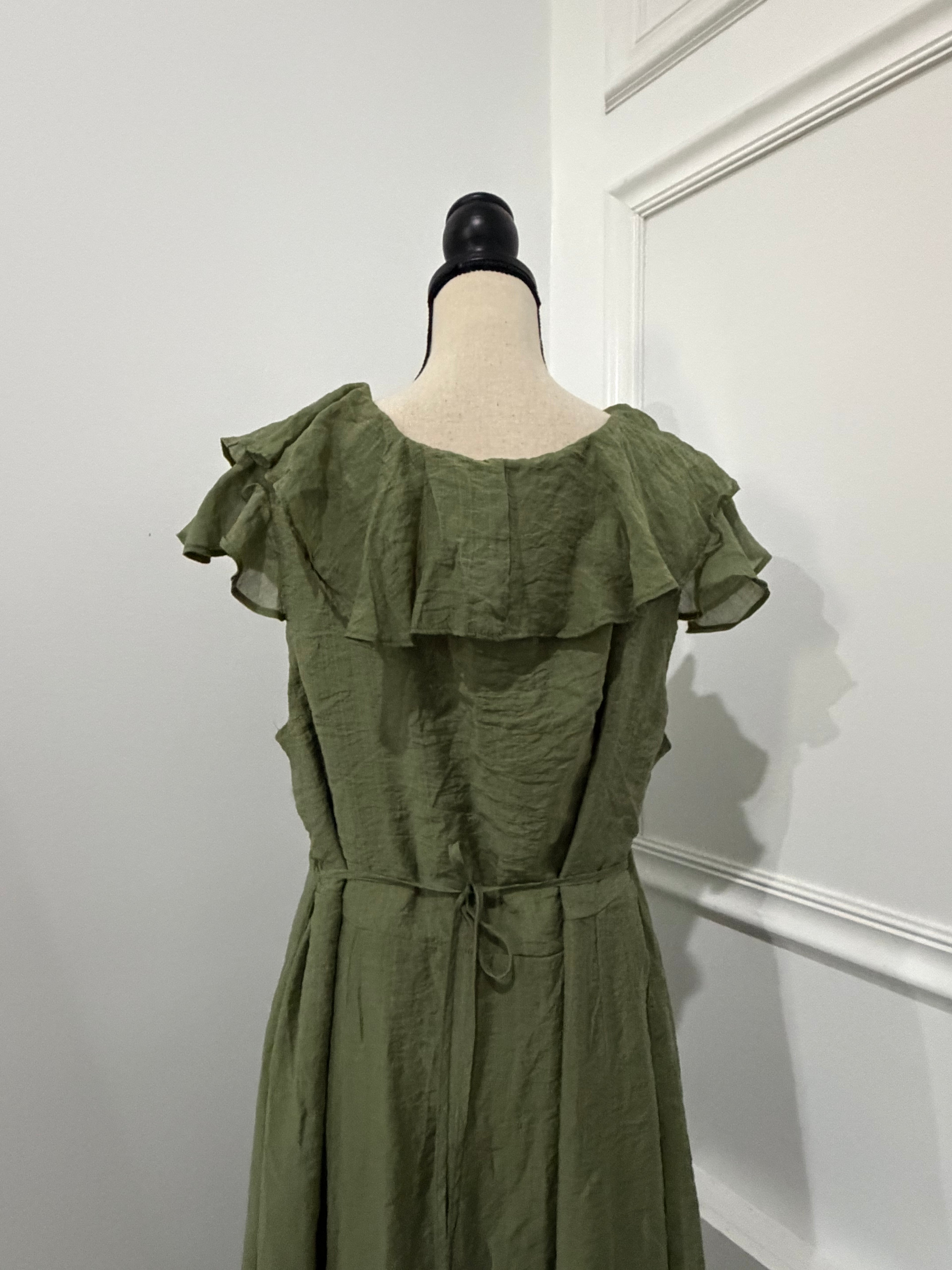 Old Navy Olive Green Ruffle Maxi Dress – Size XL Preloved