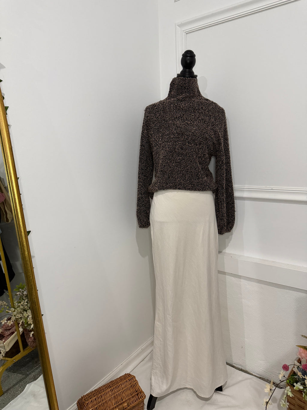ZARA Woman Brown & Black Textured Turtleneck Sweater – Size Small (FIT LIKE MEDIUM )