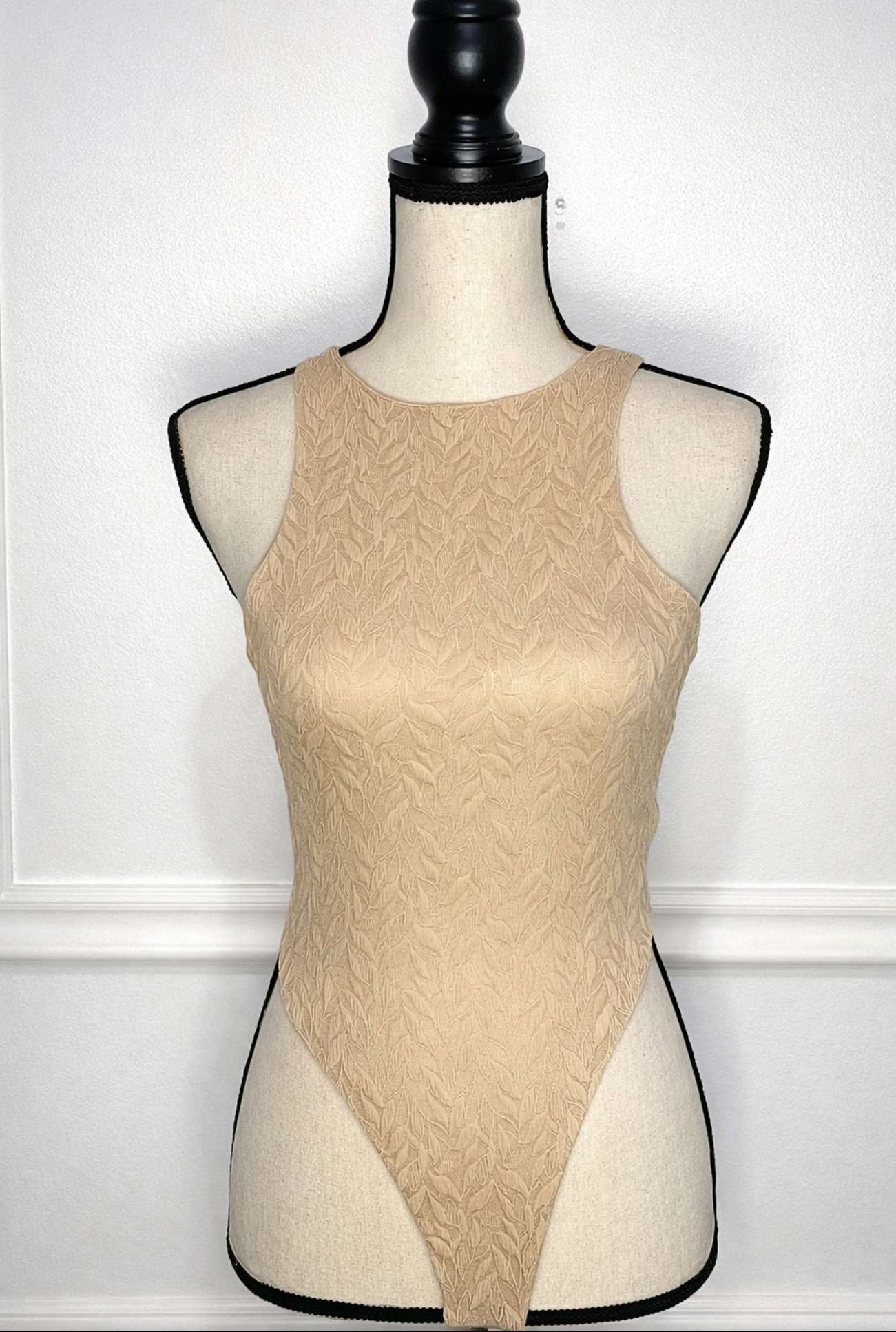 Double Lined Nude and black Body 🤍✨