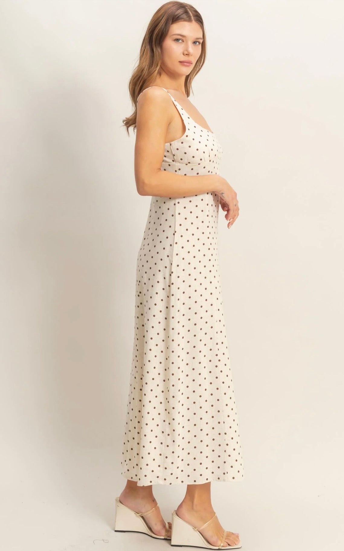 Polka Dot Scoop Neck Midi Dress